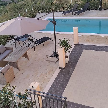 Magi House With Pool Apartment Podstrana Exterior photo
